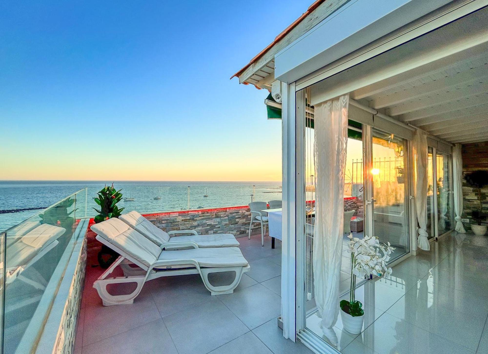 Penthouse Of Views Los Cristianos لوس كريستيانوس المظهر الخارجي الصورة
